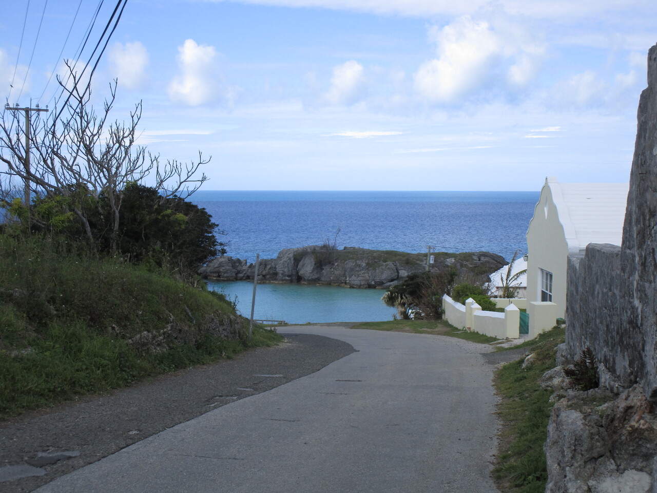 Bermuda---28-Road-to-Tobacco-Bay.JPG