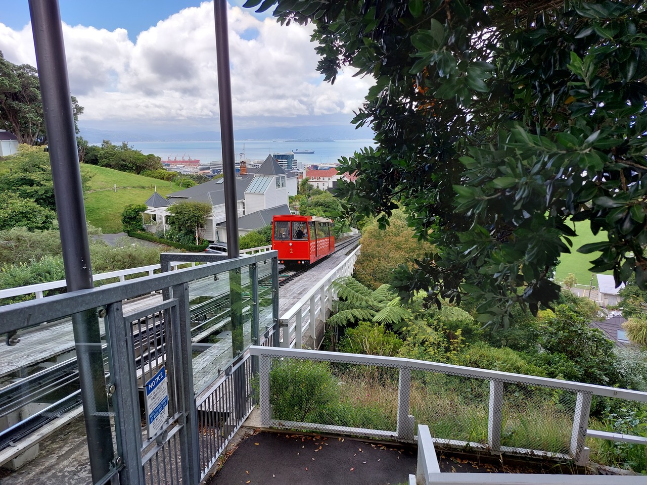 Mt-Victoria-4-Cable-car.jpg